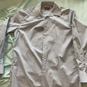 VanHeusen Long Sleeve Dress Shirt
